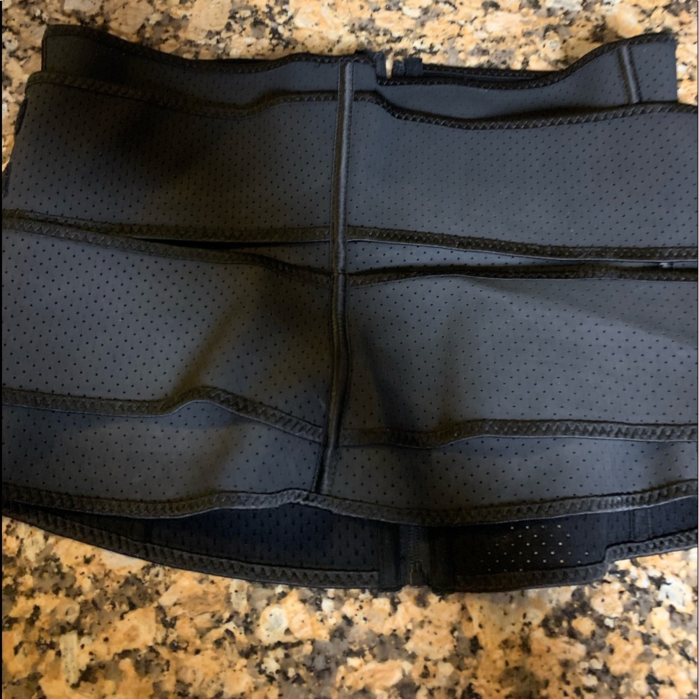 Waist Trainer - image 2